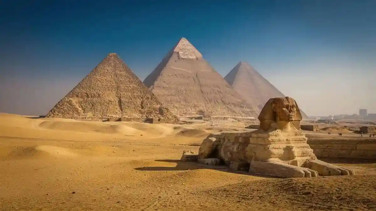 Egypt Private Day Tours exploring the Pyramids of Giza